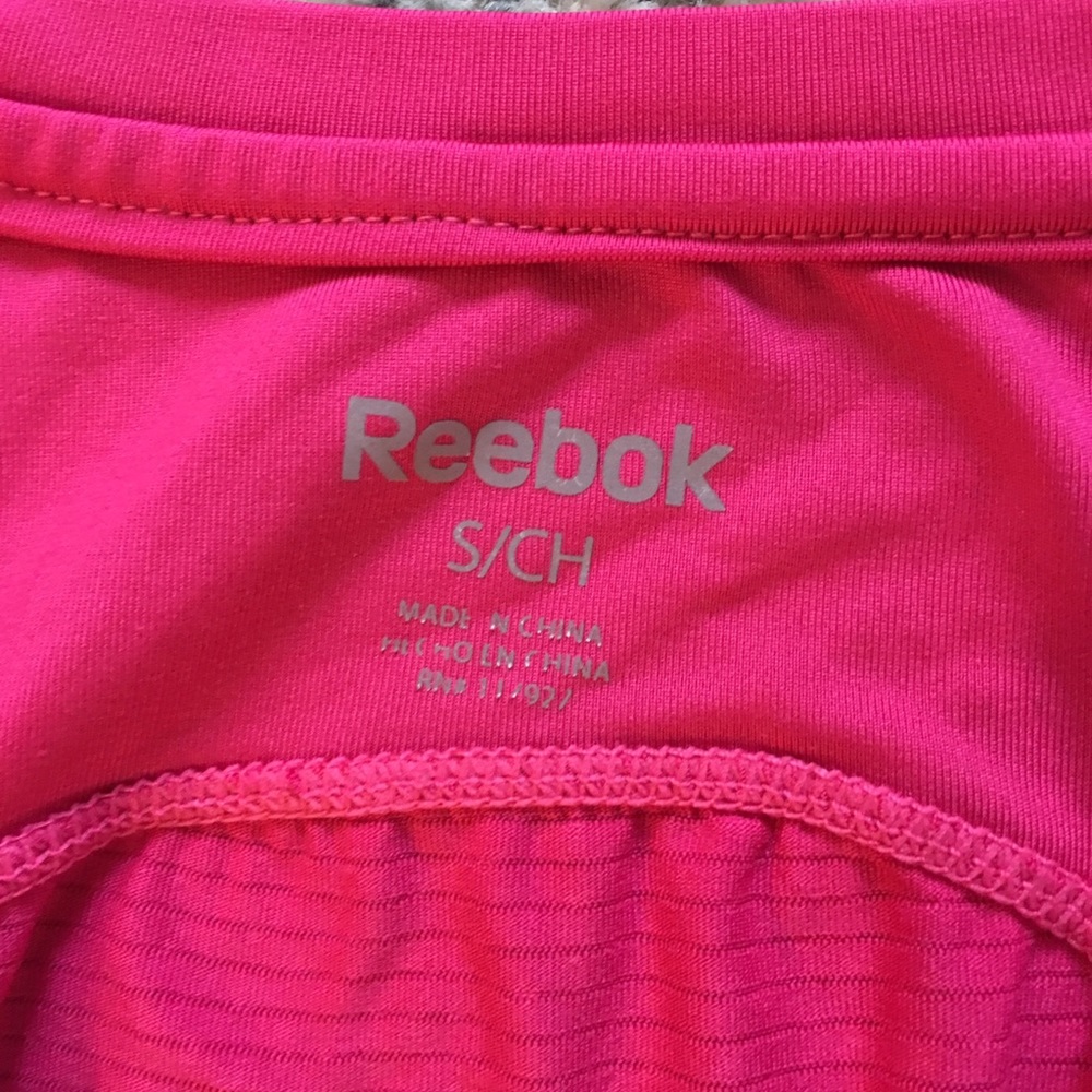 NWOT Reebok Active T-Shirt - Picture 3 of 3
